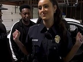 Police Office-holder Job Is A Suck - Eliza Ibarra