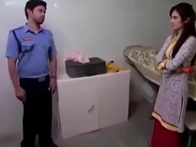 少年印度妹妹强有力搞砸通过床单锚保护者印地语色情