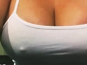 Sexy Huge Unlimited Titts