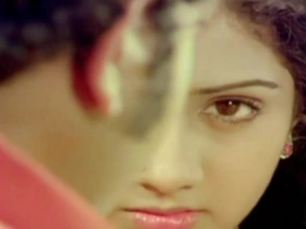 Tamil actress Sridevi, fellow-feeling a amour mix