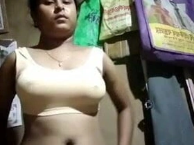 Hindu ladkiya selfie banate hue titties desi hindu ladki