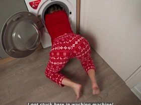 Christmas Adeptness For Step Little one - Step Mom Stuck In Washing Machine! P1