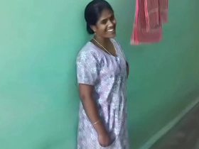 Hawt despondent Tamil aunty