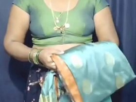 Tamil Morose Aunty how to wear saree (Tamil Audio)