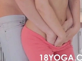 Sexo put on ago cram de yoga