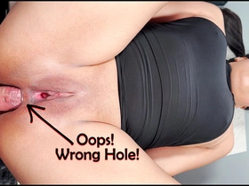 Oh my god, that's the wrong hole! ... It hurts much! - Random anal, without amnesty and with two stupendous cumshots.
