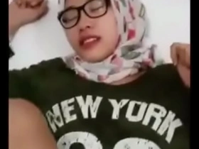 Malay Tudung Fuck & Facial