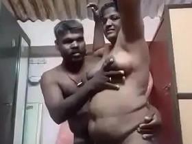 Parvathy madurai Tamil aunty rubbed by costs